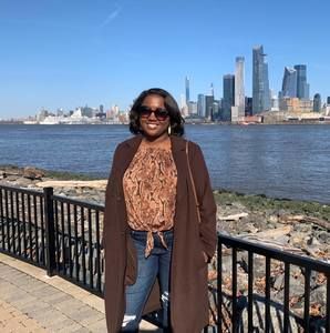 Meet your Posher, Christine